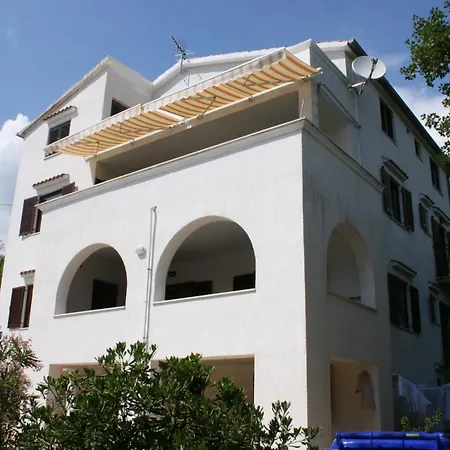 With A Parking Space Starigrad, Paklenica - 6581 *