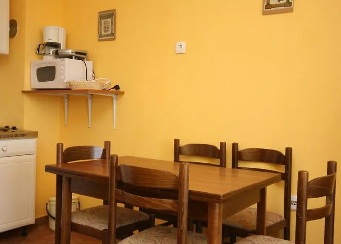 Apartman With A Parking Space Starigrad, Paklenica - 6581 *